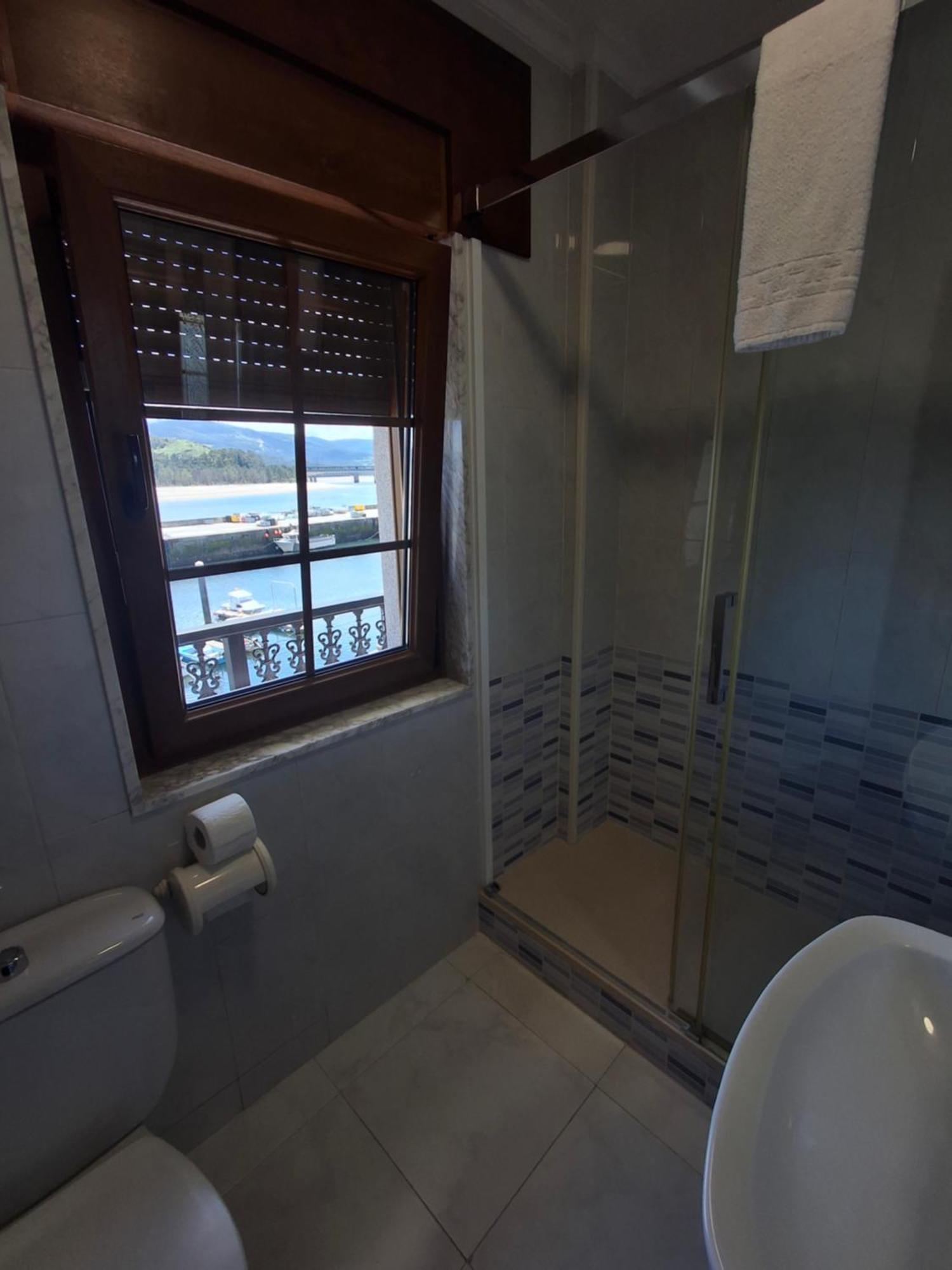 Hostal La Marina Porto do Barqueiro 外观 照片